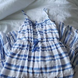 XS (4/5) Little girls dress